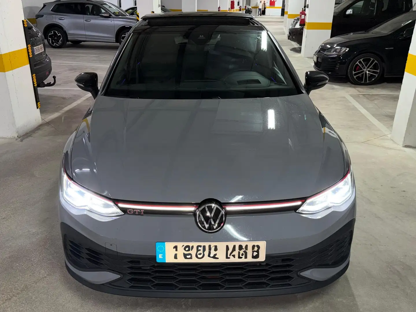 Volkswagen Golf GTI Golf 2.0 TSI GTI Clubsport 45 aniversario DSG 221kW GTI Clubsport Gris - 1