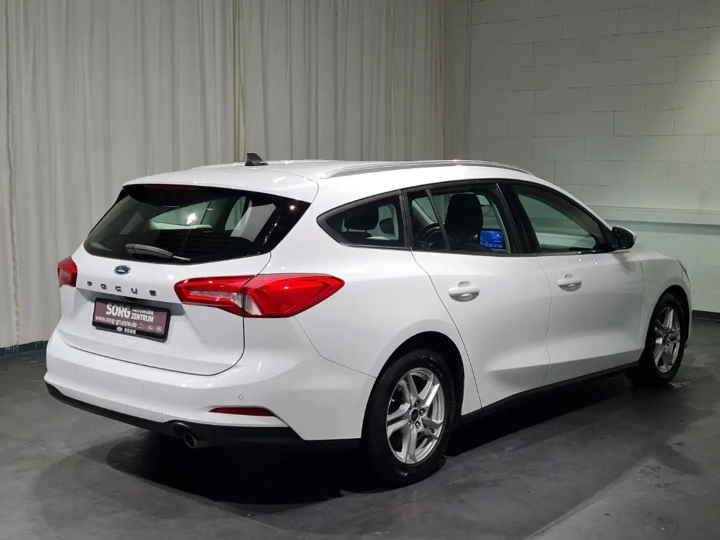 Ford Focus 1.5 EcoBlue Cool & Connect*AUTO*AHK* Bianco - 2