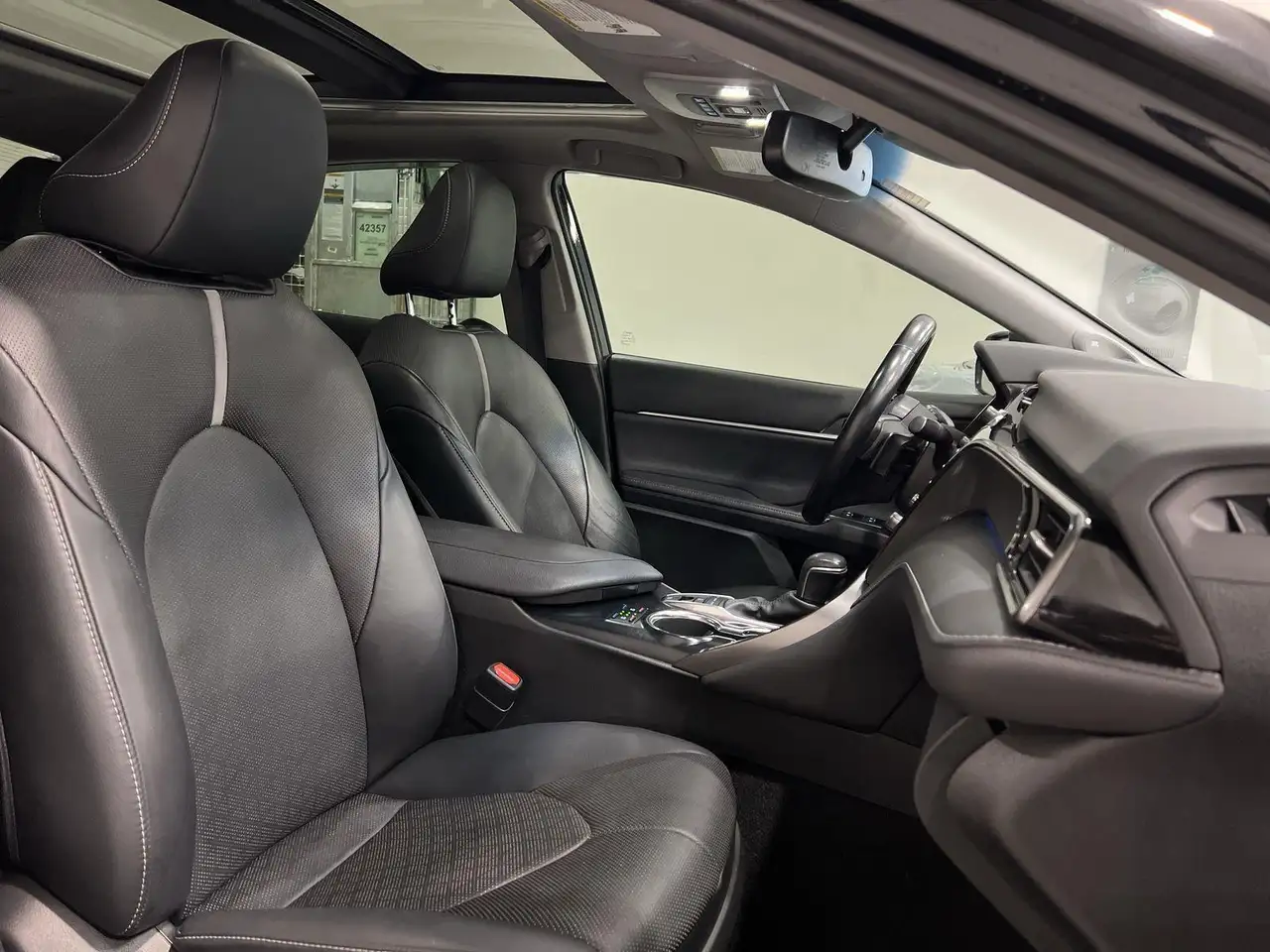 Toyota Camry снимка Toyota Camry