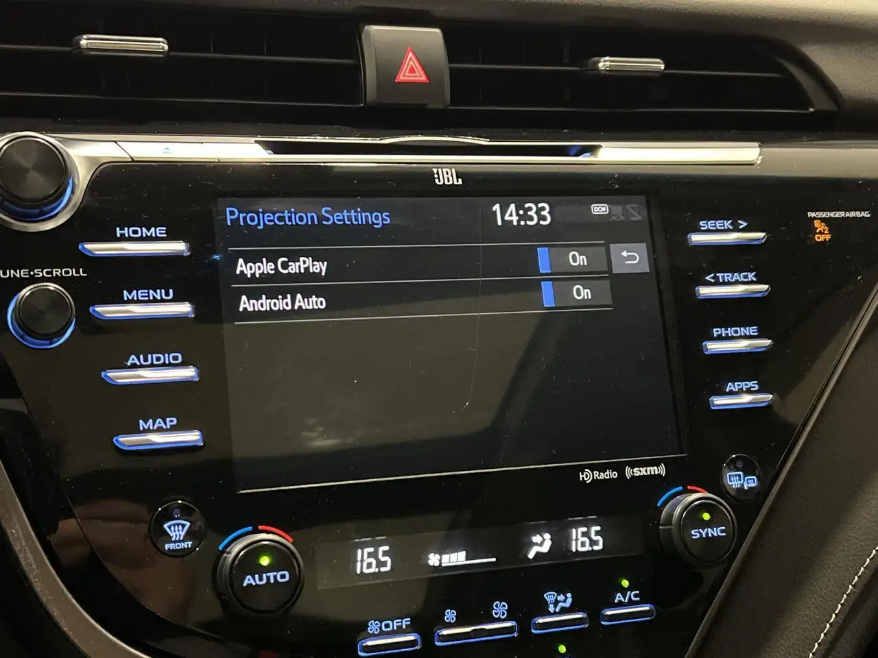 Toyota Camry снимка Toyota Camry