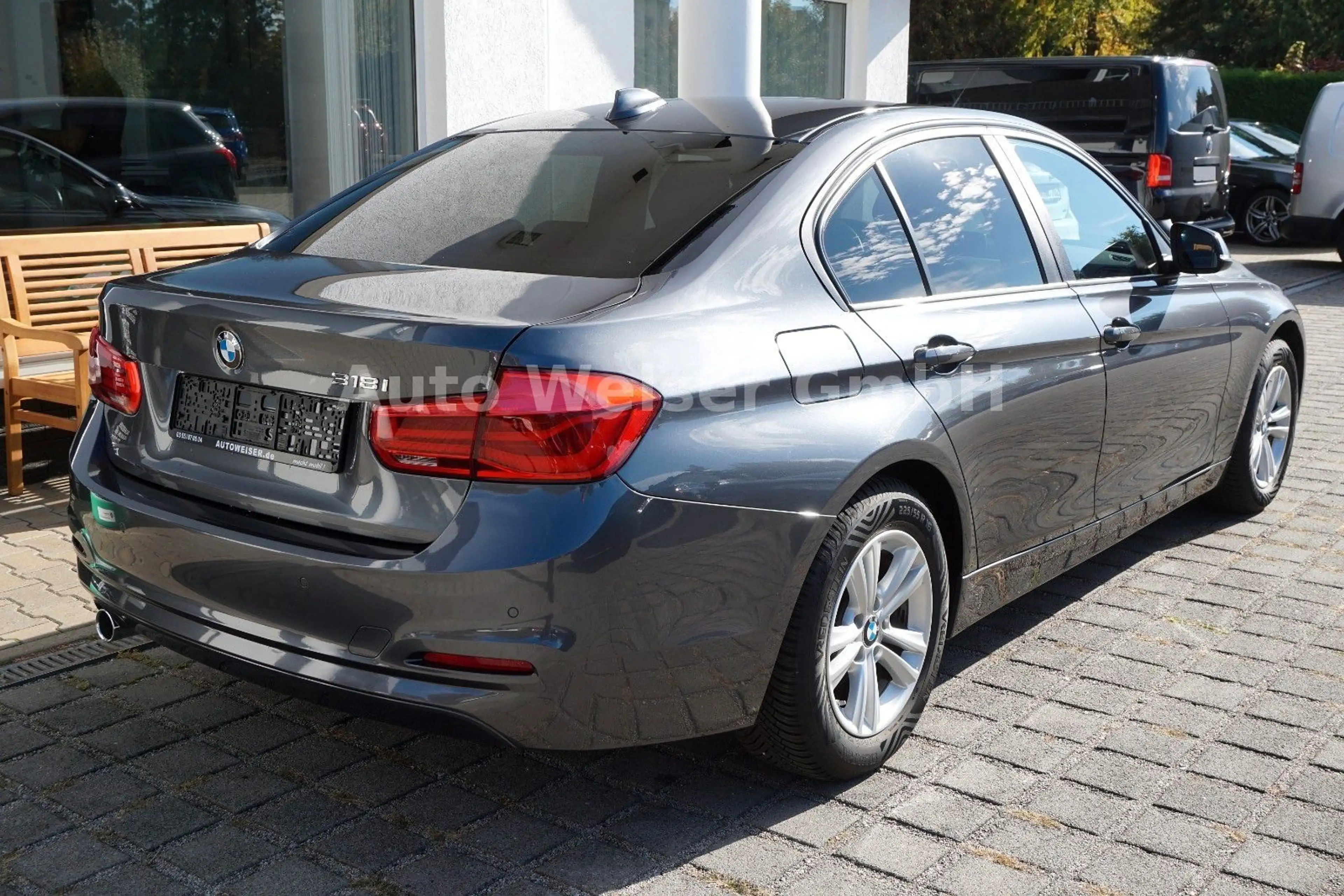 BMW 318 i Autom. 1.Hand LED Navi SHZ PDC — photo 5