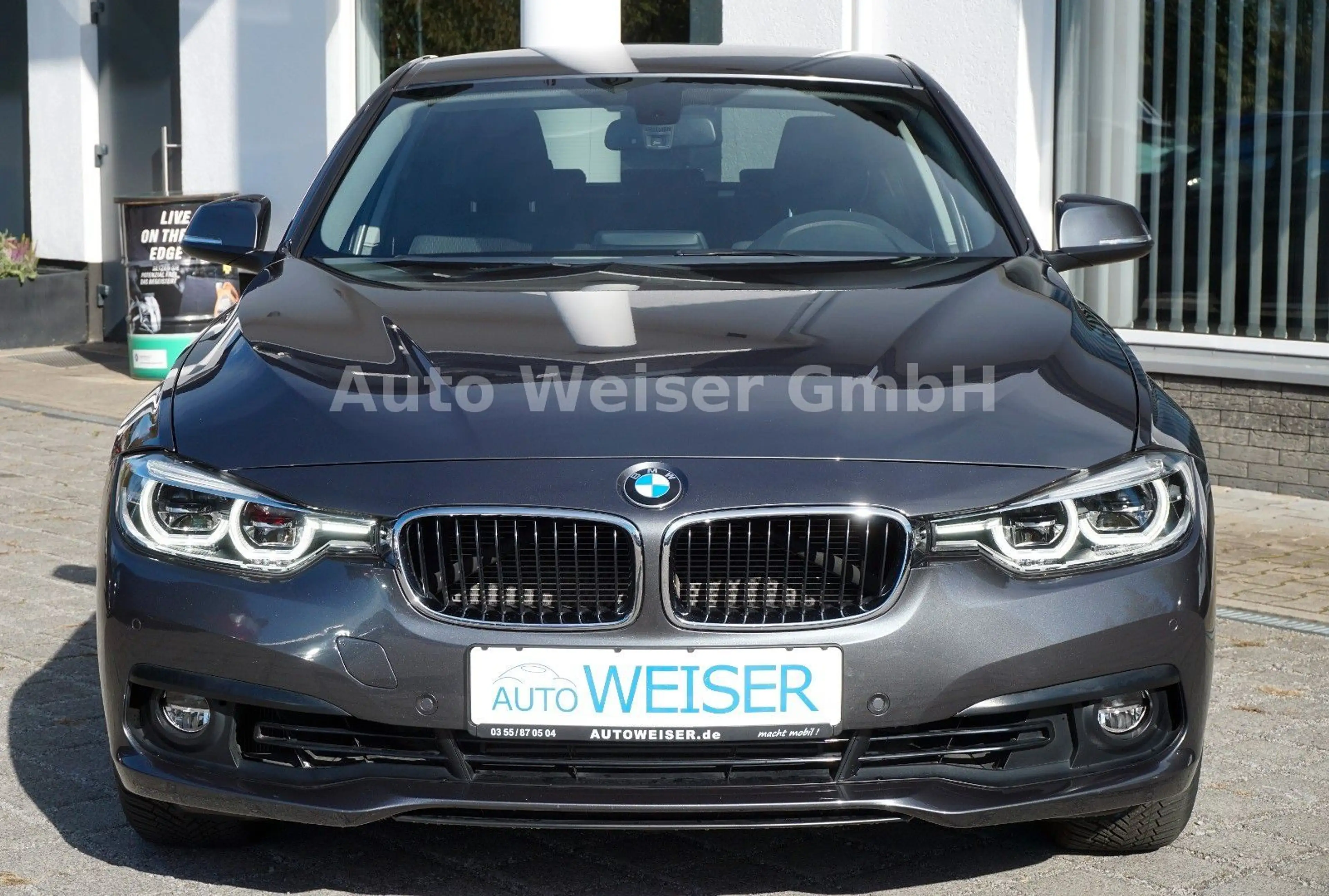 BMW 318 i Autom. 1.Hand LED Navi SHZ PDC