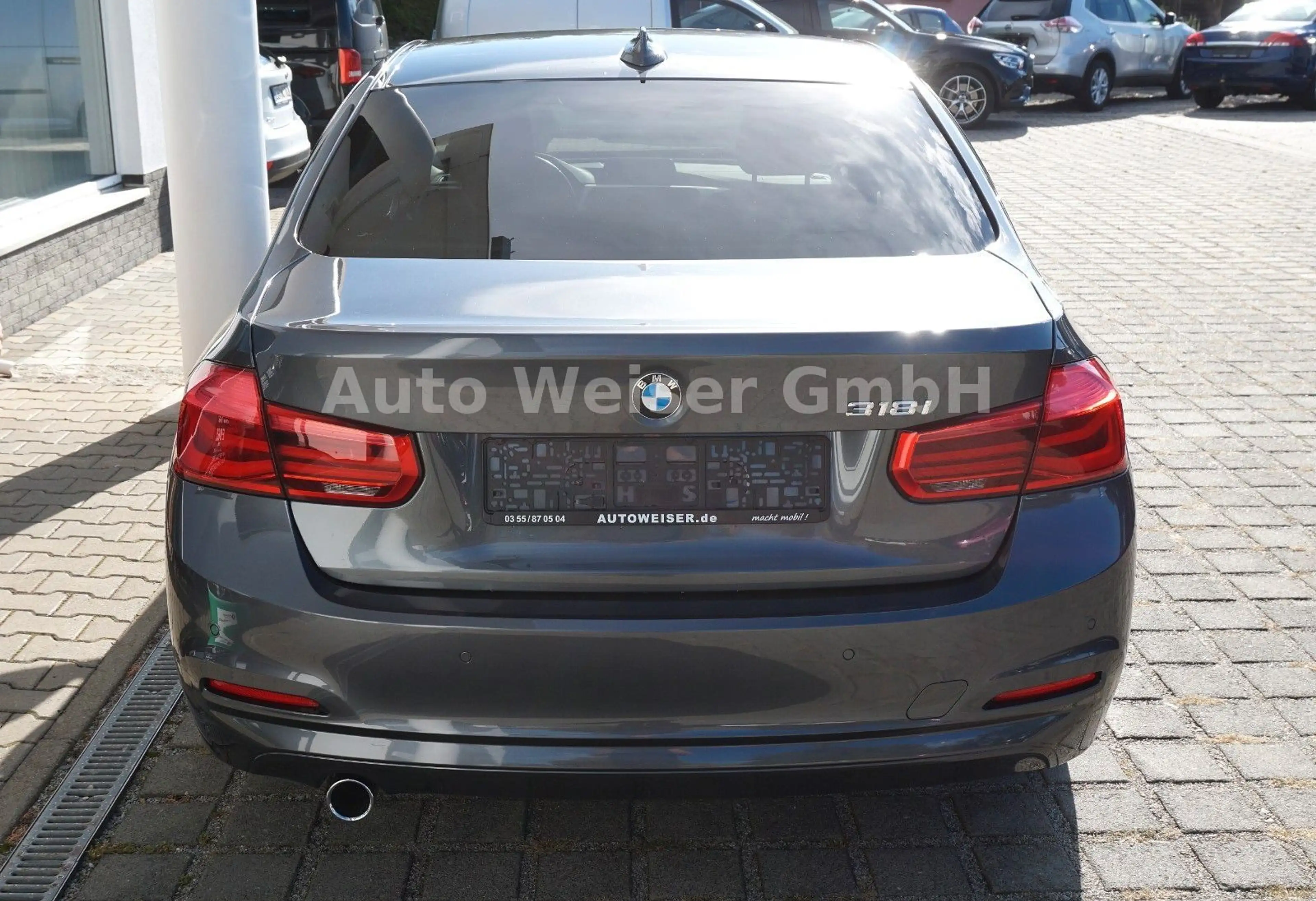 BMW 318 i Autom. 1.Hand LED Navi SHZ PDC — photo 6