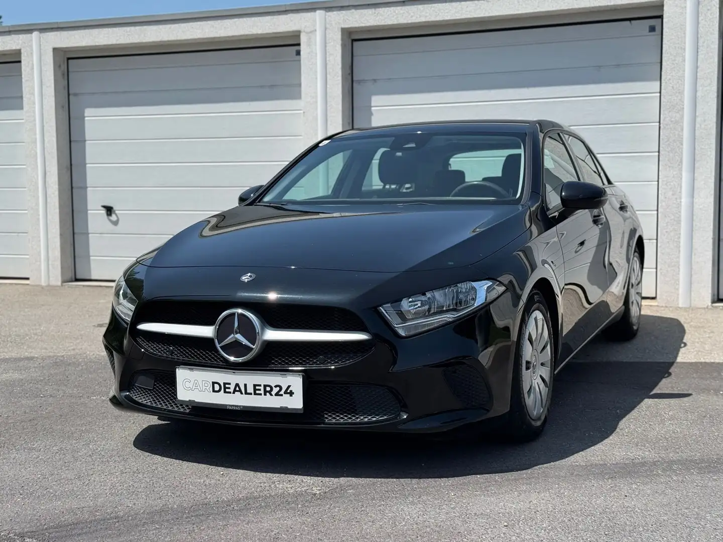 Mercedes-Benz A 180 A 180 d (177.003) Schwarz - 2