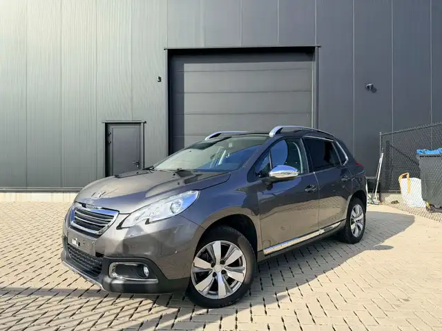 Peugeot 2008 1.2i PureTech Allure - Automaat - 46 000 km!