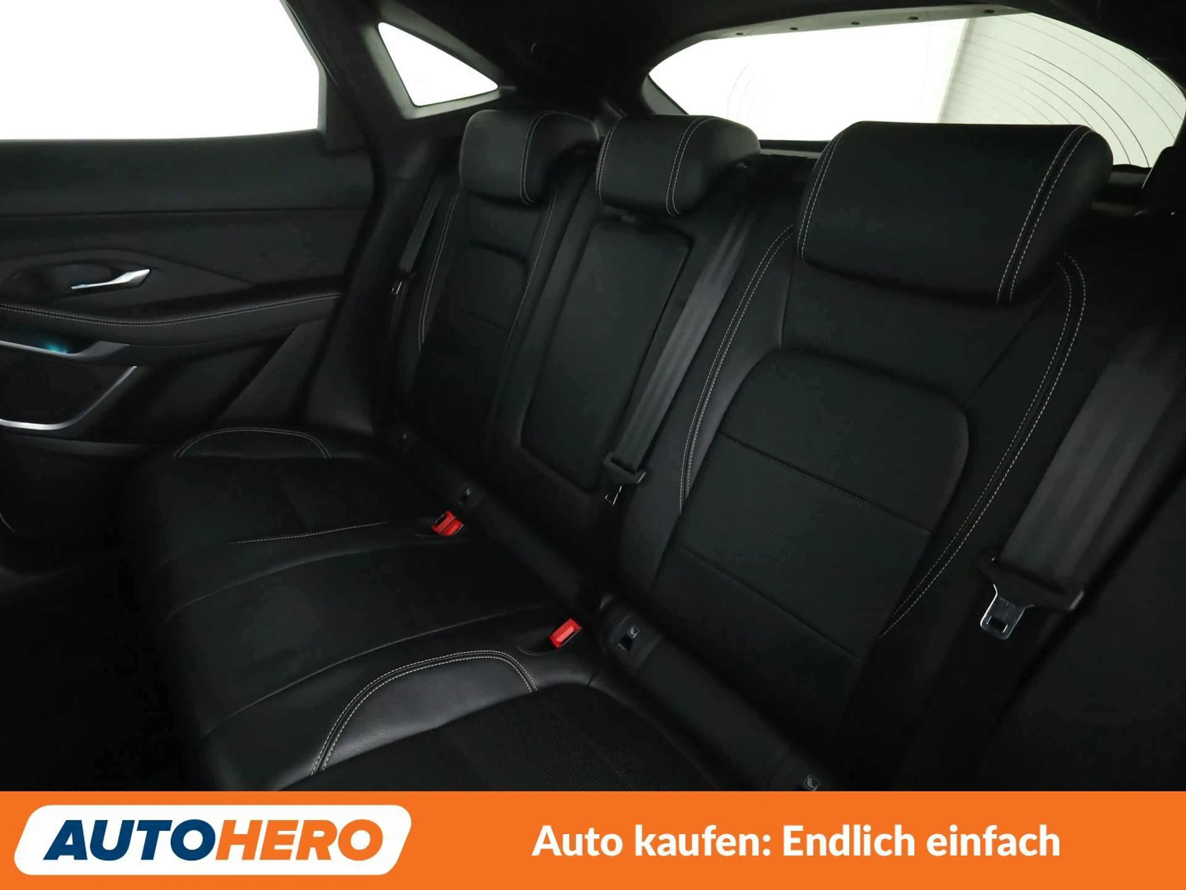 Jaguar E-Pace P250 R-Dynamic SE AWD Aut. *LED*ACC*CAM* — photo 14