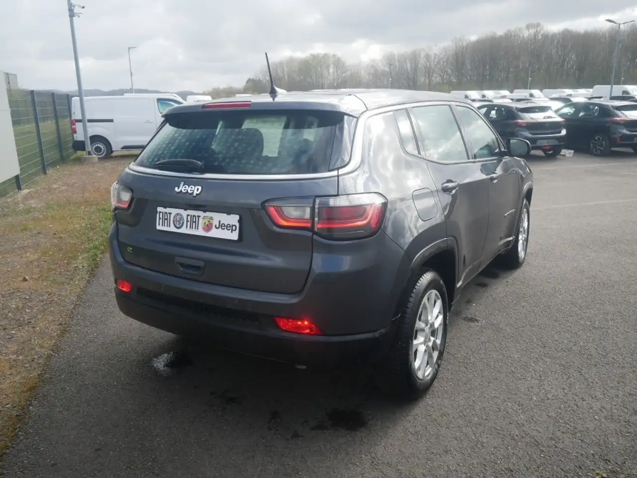 Jeep Compass ALTITUDE e-HYBRID 1.5l 130PS AT SICHERHEIT WINTER 3