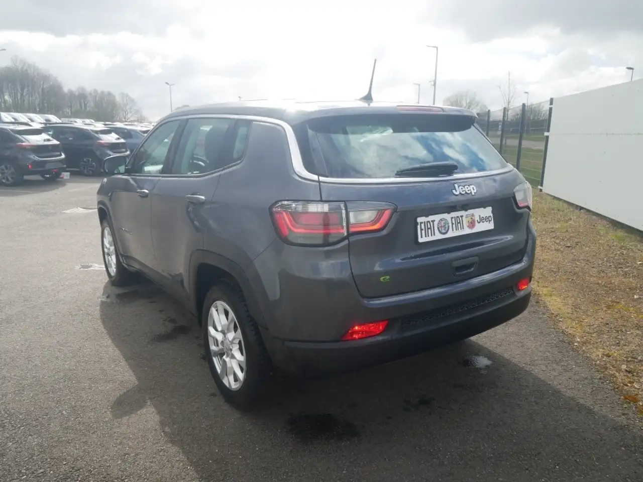 Jeep Compass ALTITUDE e-HYBRID 1.5l 130PS AT SICHERHEIT WINTER 5