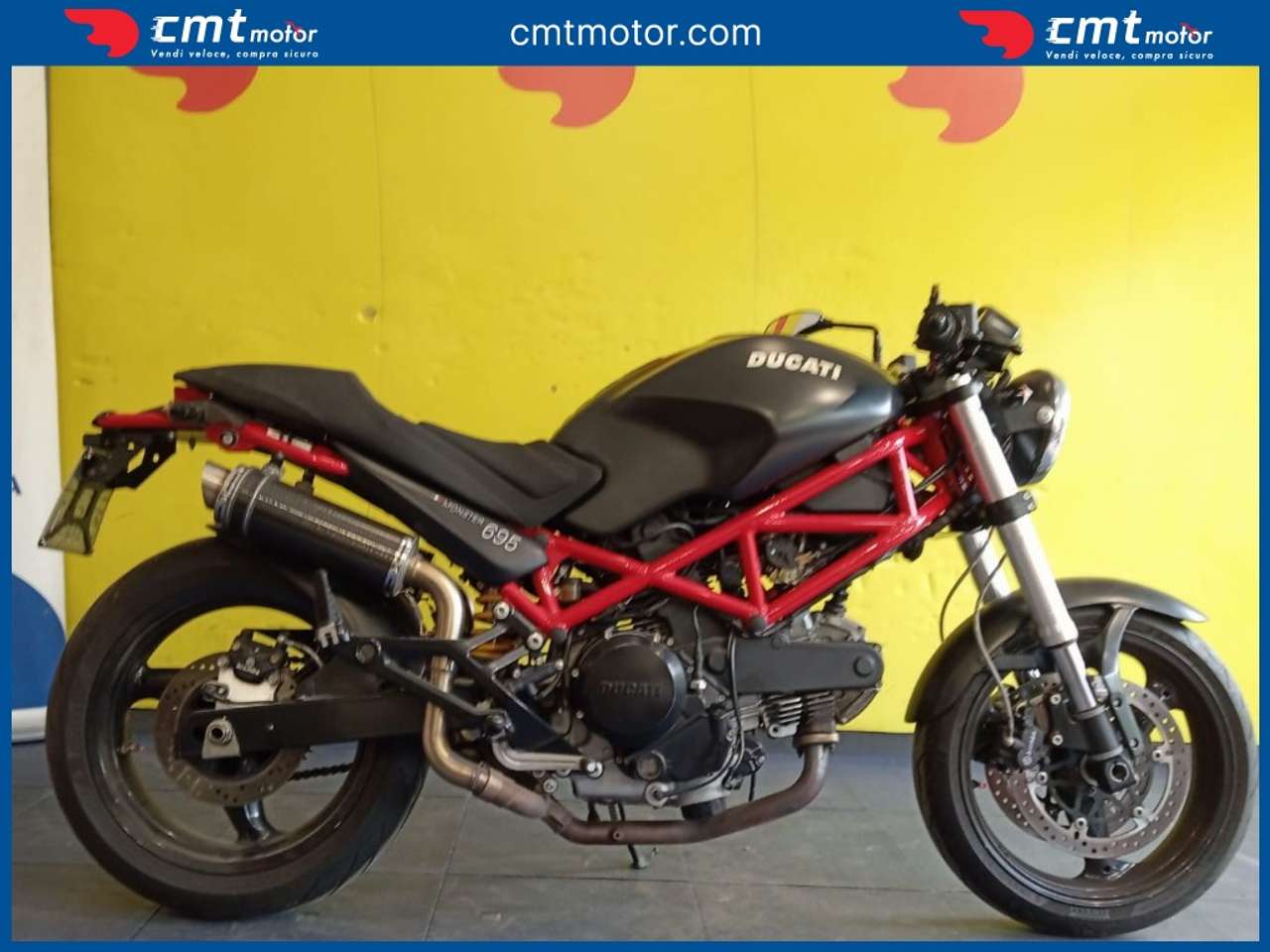 Ducati Monster 695