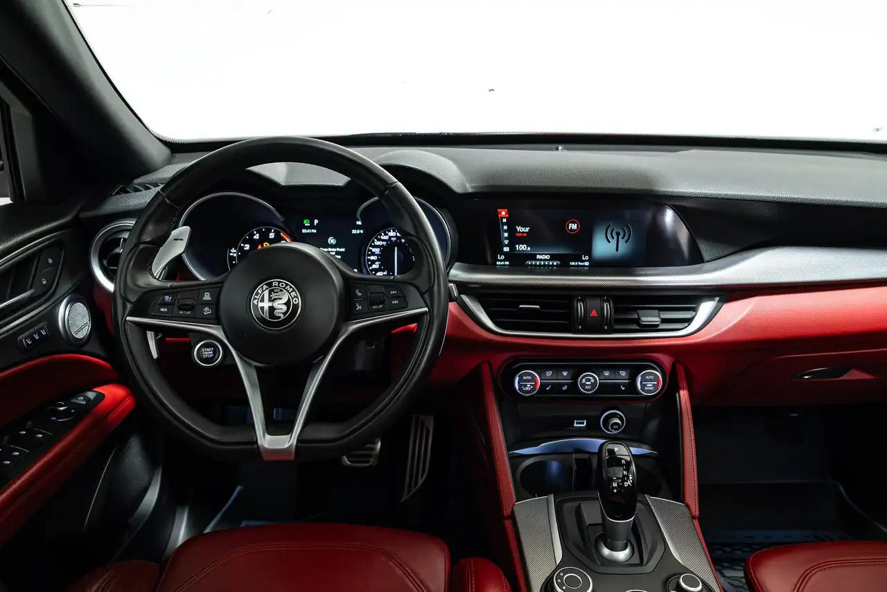 Alfa Romeo Stelvio fotografie Alfa Romeo Stelvio