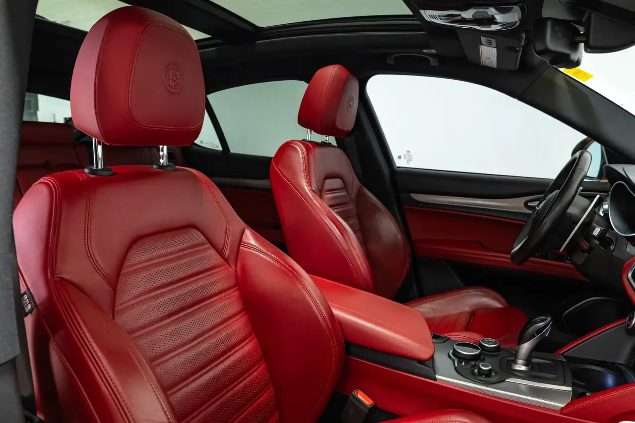 Alfa Romeo Stelvio fotografie Alfa Romeo Stelvio