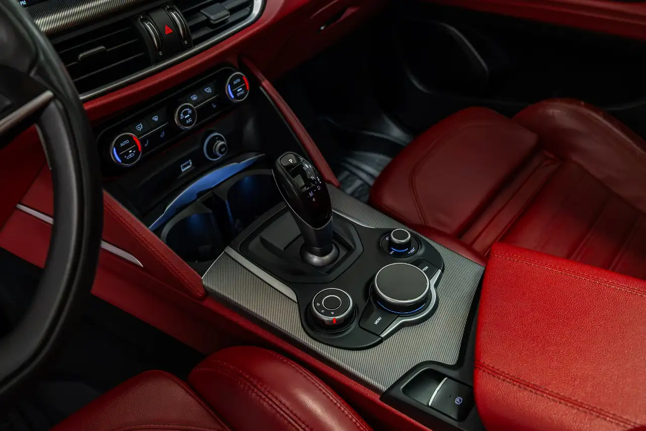 Alfa Romeo Stelvio fotografie Alfa Romeo Stelvio