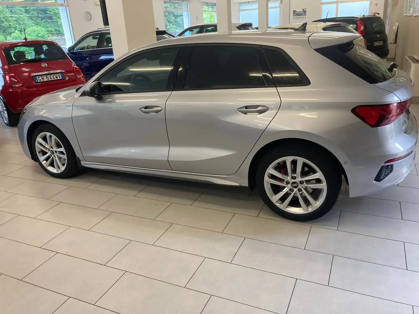 Audi A3 A3 Sportback 35 1.5 tfsi mhev Edition One s-tronic Silber - 2