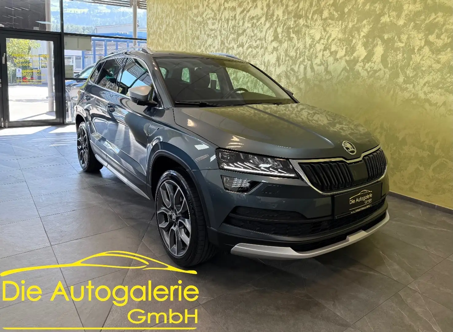 Skoda Karoq *SCOUT*DSG*LED*VIRTUAL-C.*19-ZOLL* - 1