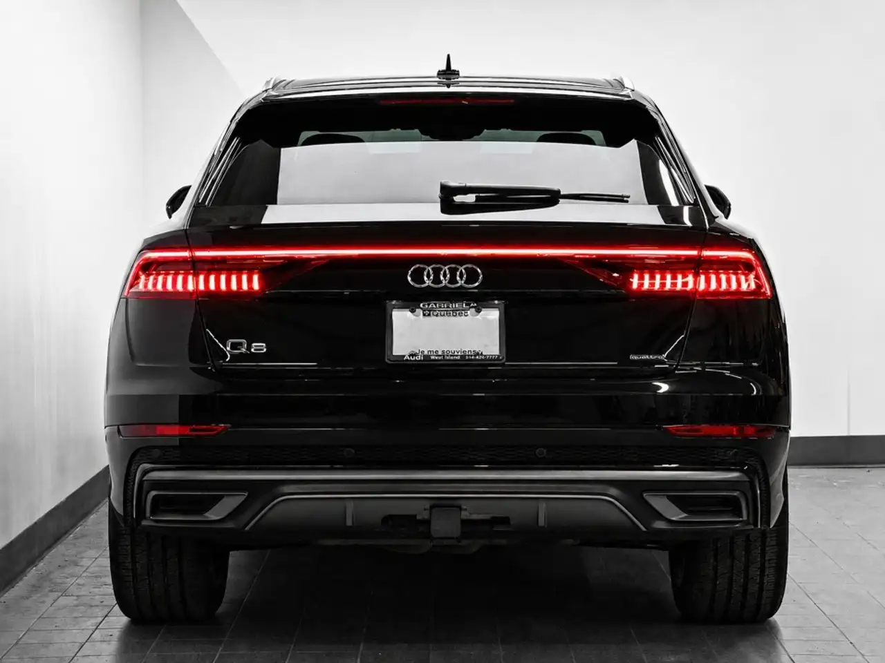 Audi Q8 снимка Audi Q8