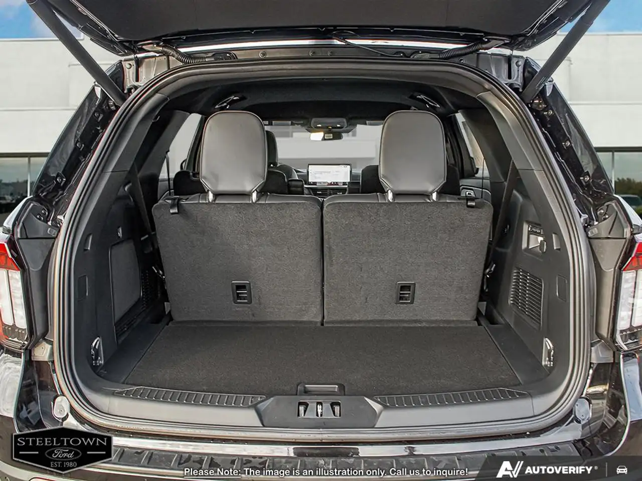 Ford Explorer снимка Ford Explorer