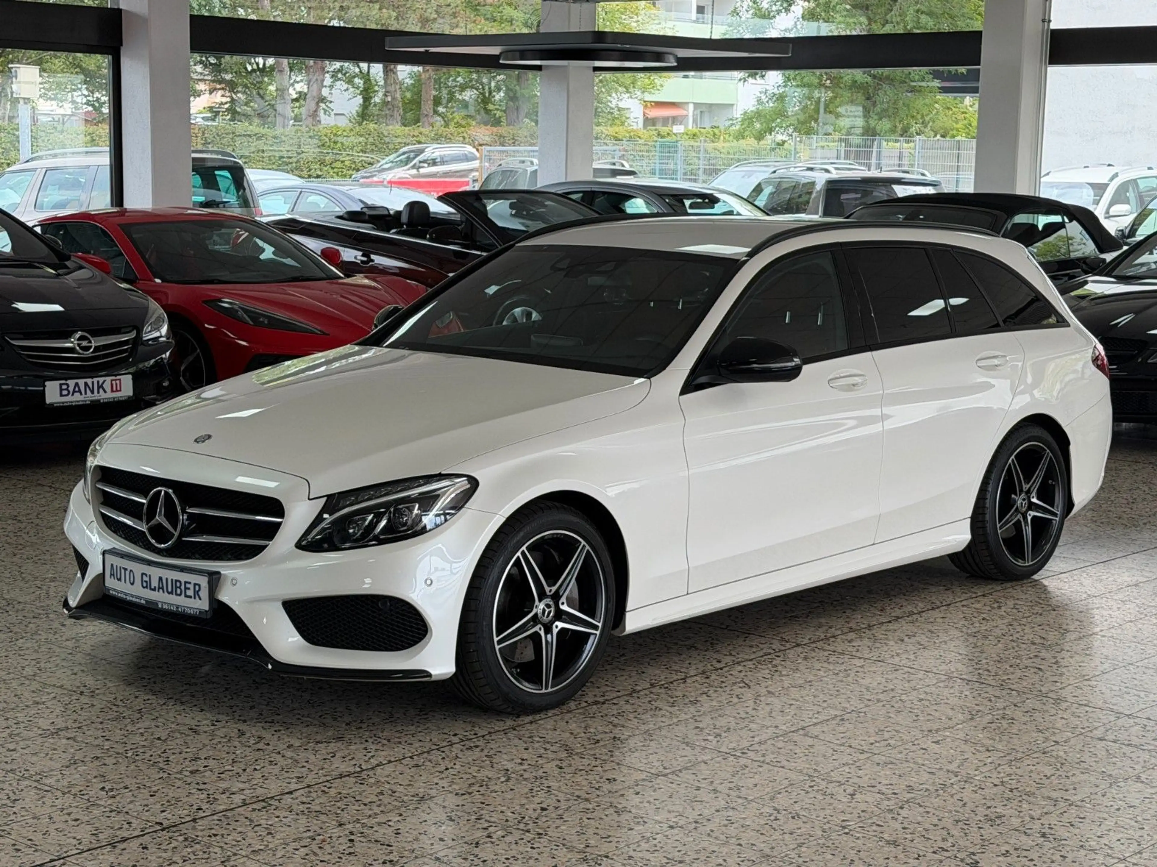 Mercedes-Benz C 250 CGI T-Modell/AMG/Night/LED/Kamera/1.Hand — photo 3