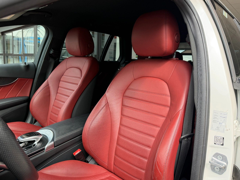 Mercedes-Benz C 250 CGI T-Modell/AMG/Night/LED/Kamera/1.Hand — photo 12