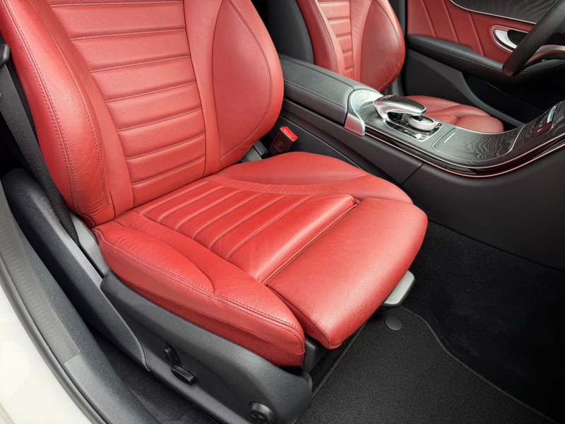 Mercedes-Benz C 250 CGI T-Modell/AMG/Night/LED/Kamera/1.Hand — photo 15