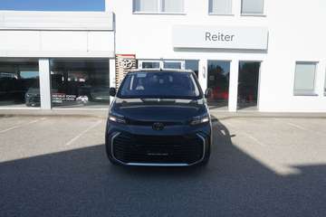 Verso 2,0 D-4D 145 L1 8-Sitze Shuttle KKJ