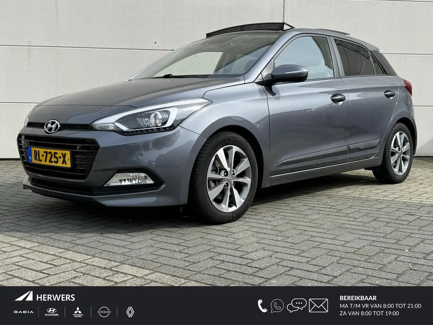 Hyundai i20 1.0 T-GDI Premium / Trekhaak / Elektrisch Schuif-/ Grijs - 1