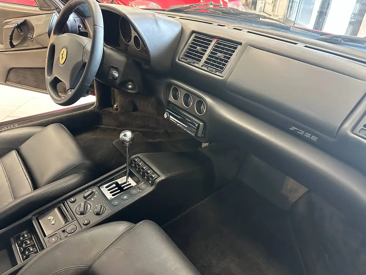 1997 Rosso Spider Manual — photo 2