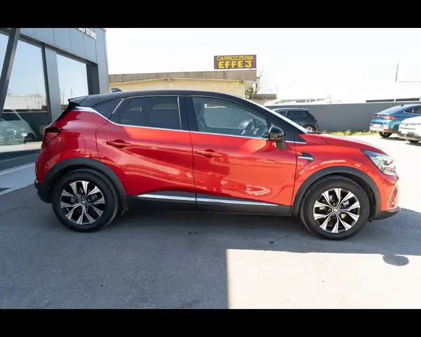 Renault Captur view 6