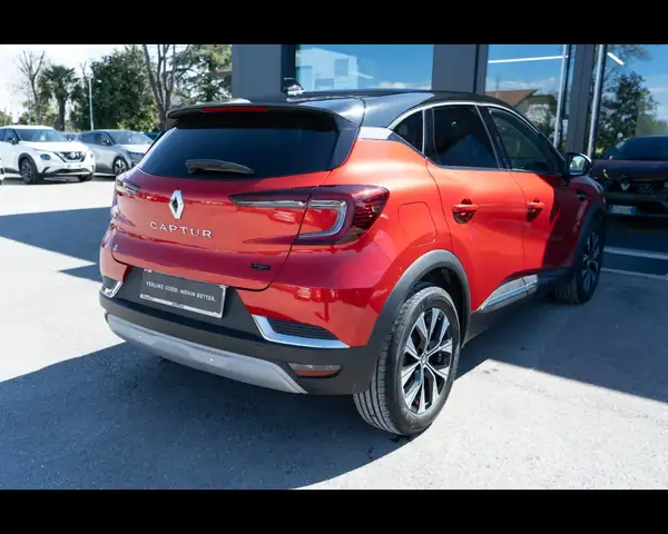 Renault Captur view 5