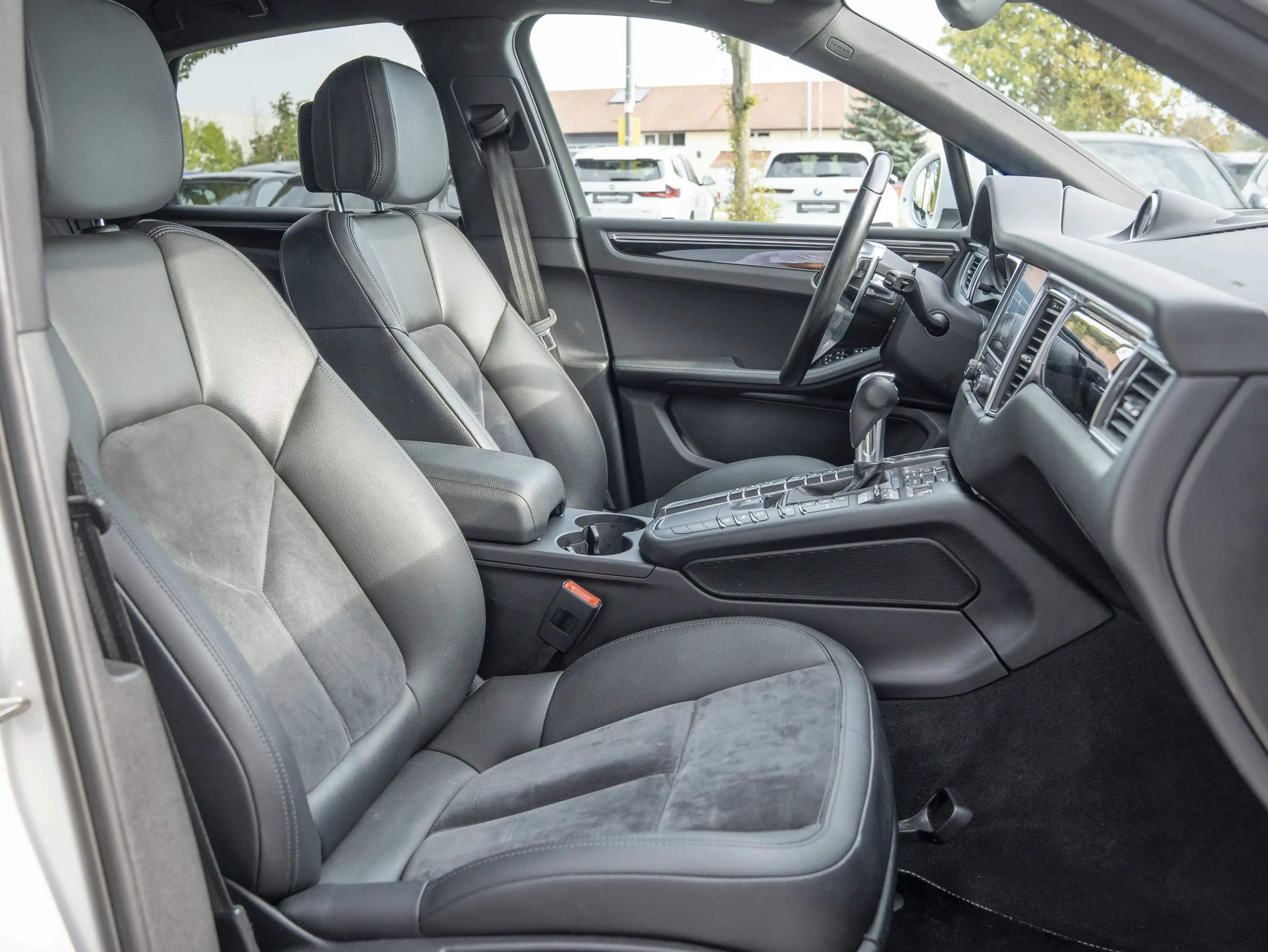 Porsche Macan 20 Zoll Sitzheiz 3-ZKlima Bi-Xenon Carplay — photo 3