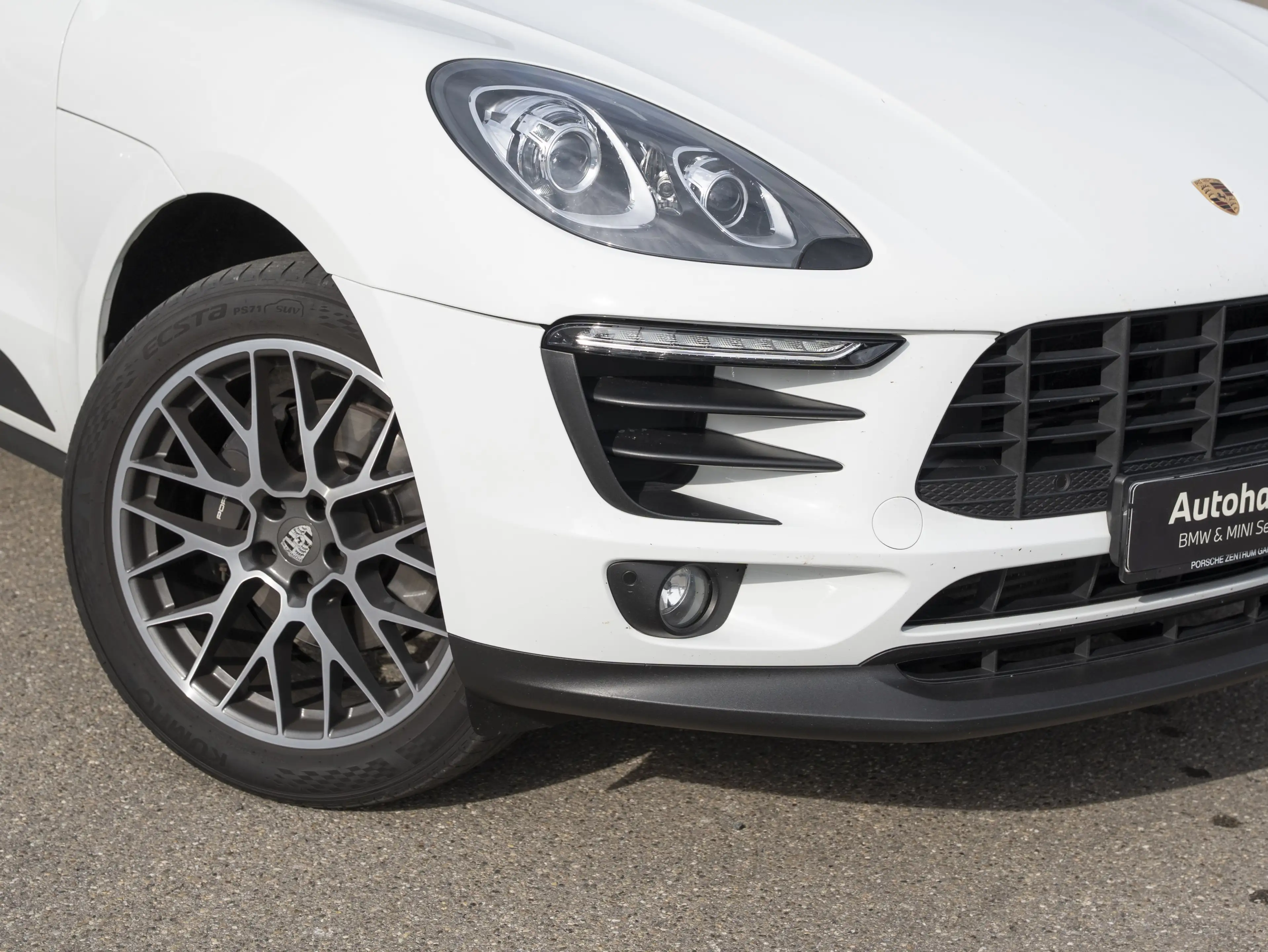 Porsche Macan 20 Zoll Sitzheiz 3-ZKlima Bi-Xenon Carplay — photo 14