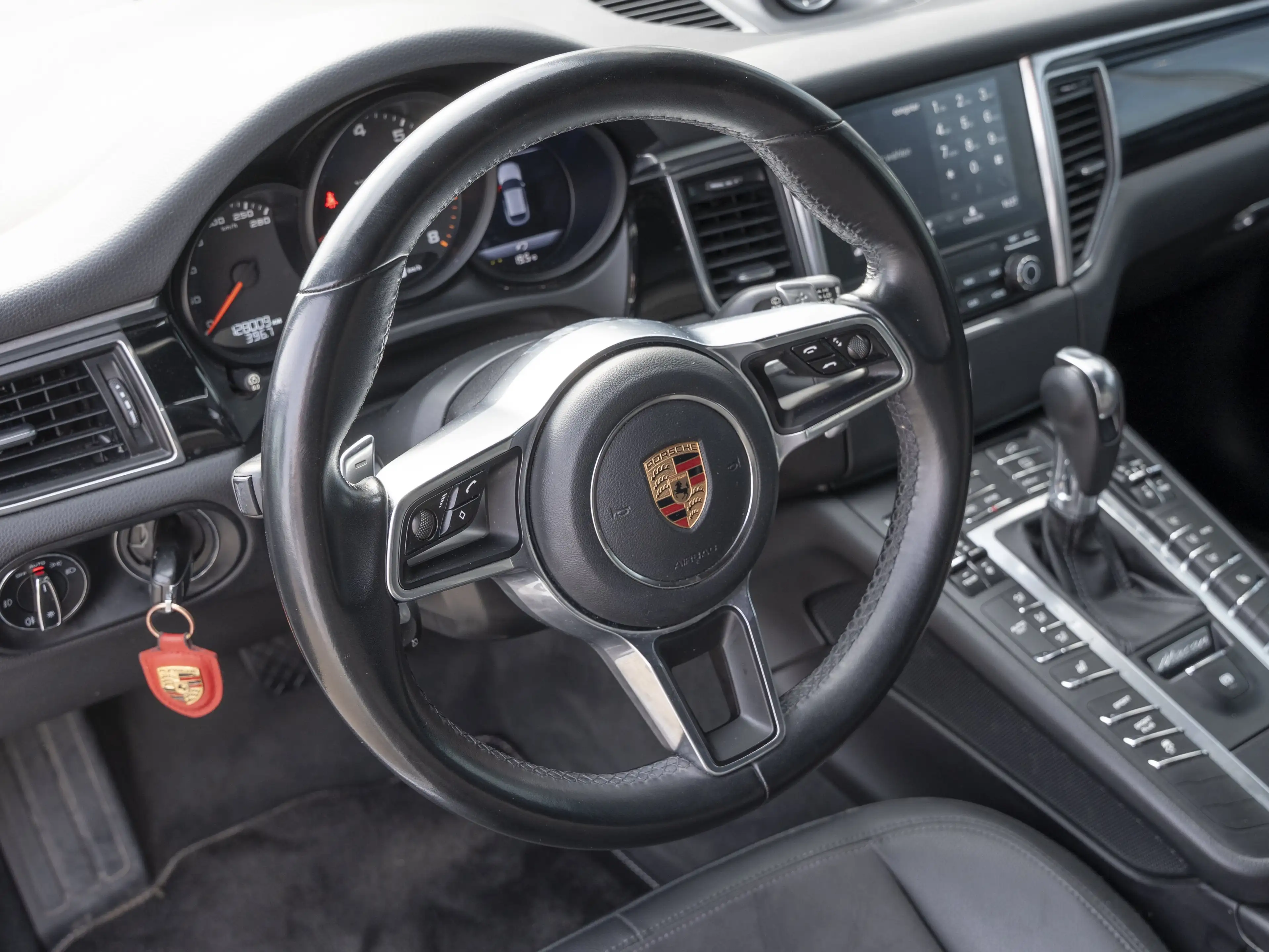 Porsche Macan 20 Zoll Sitzheiz 3-ZKlima Bi-Xenon Carplay — photo 12