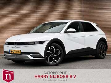 Style 77.4 kWh Stoel/stuur verwarming / Navigatie