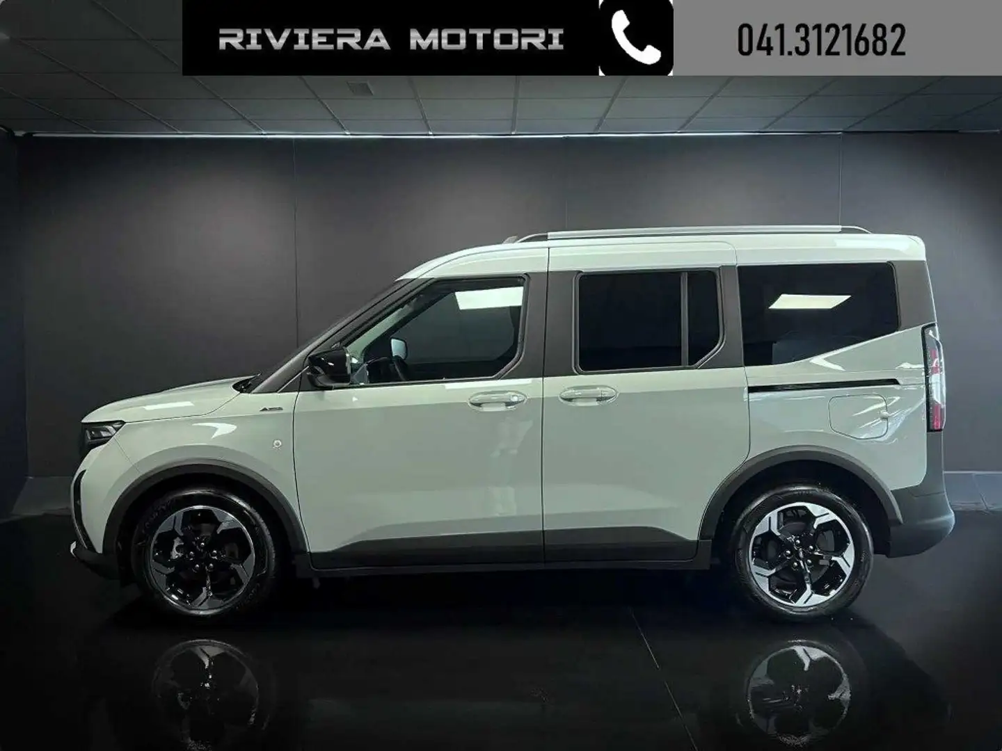 Ford Tourneo Courier 1.0 EcoBoost Powershift Active Szürke - 2