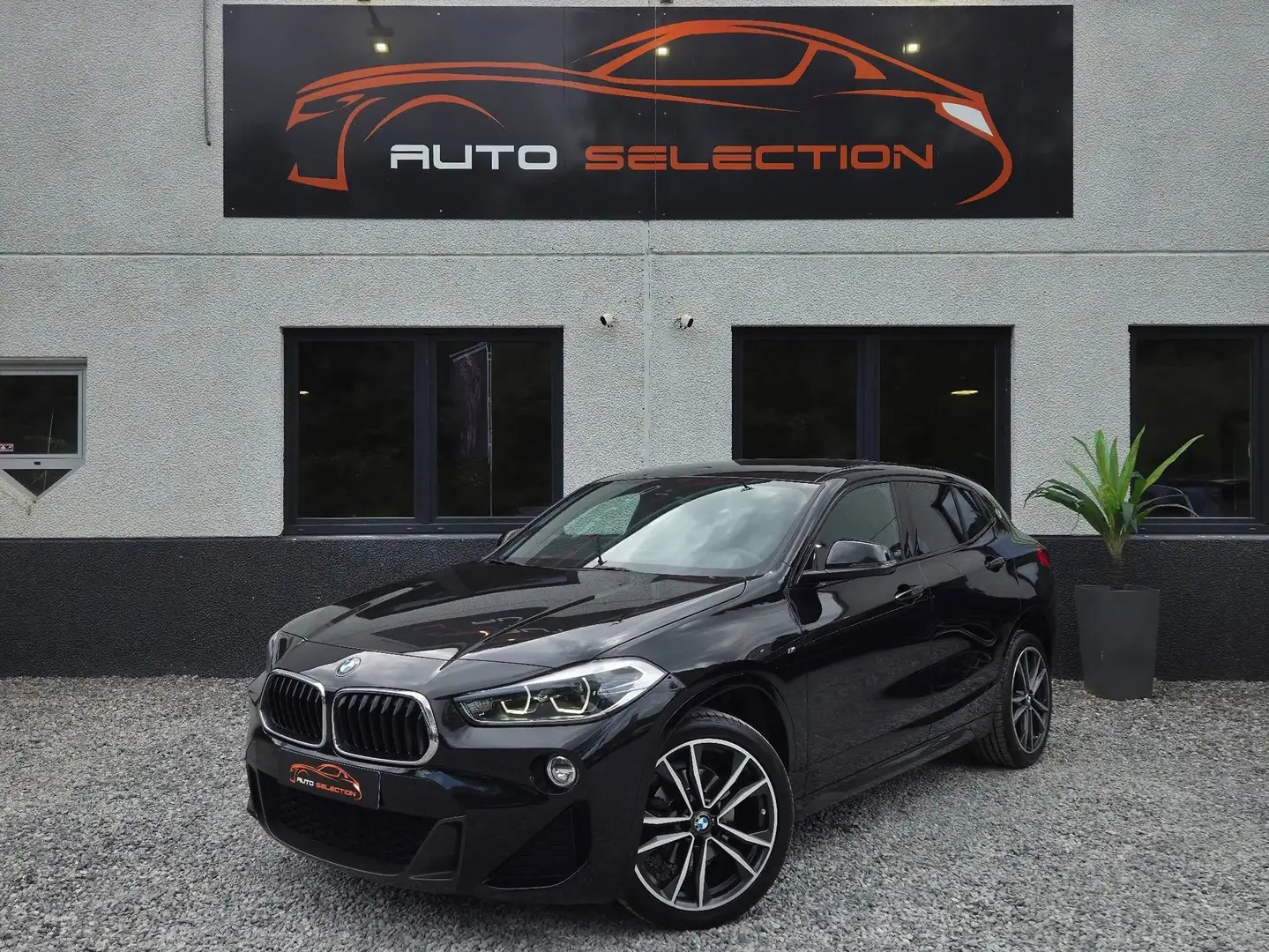 BMW X2 2.0 dA xDrive18 - 2.0L - PACK M - SIEGES M COQUES Negro - 1