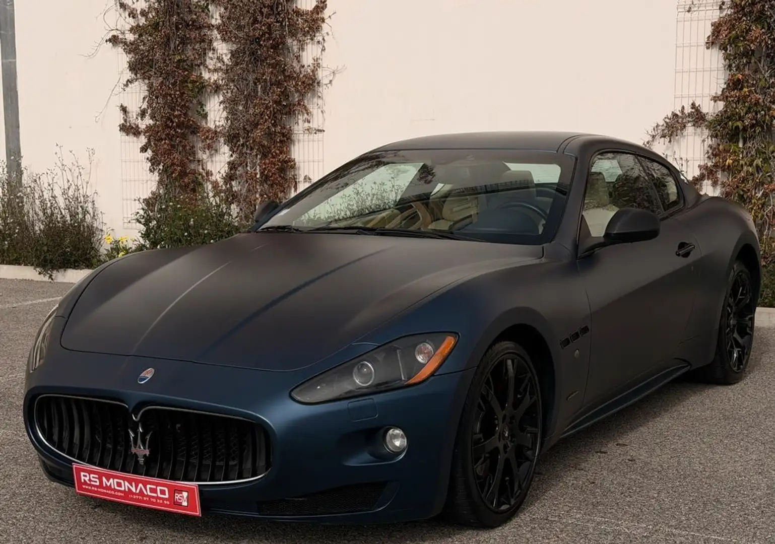 Maserati GranTurismo 4.7 v8 s Blau - 1
