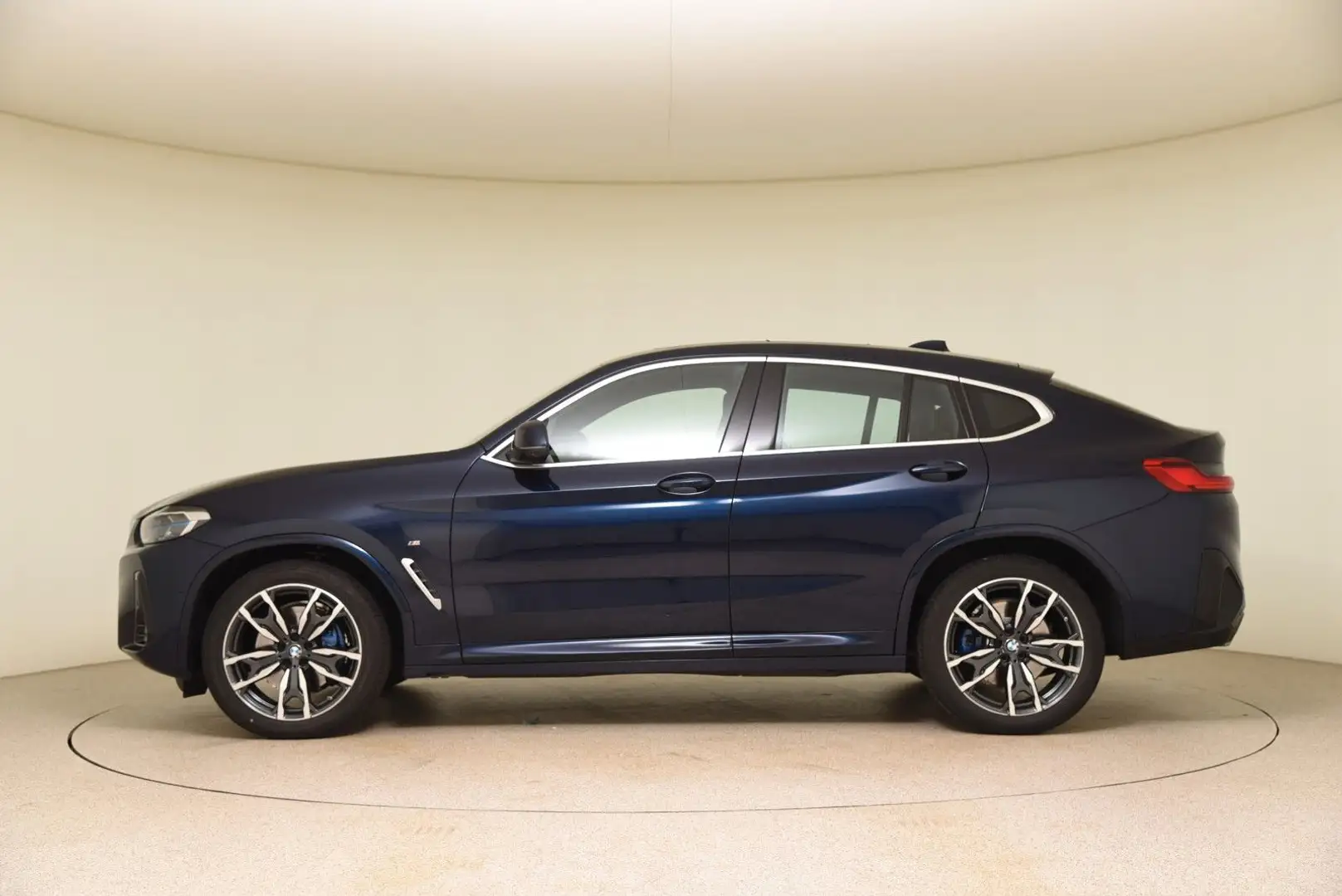 BMW X4 xDrive30d M Sport DriveAssProf HUD Pano H&K Blau - 2