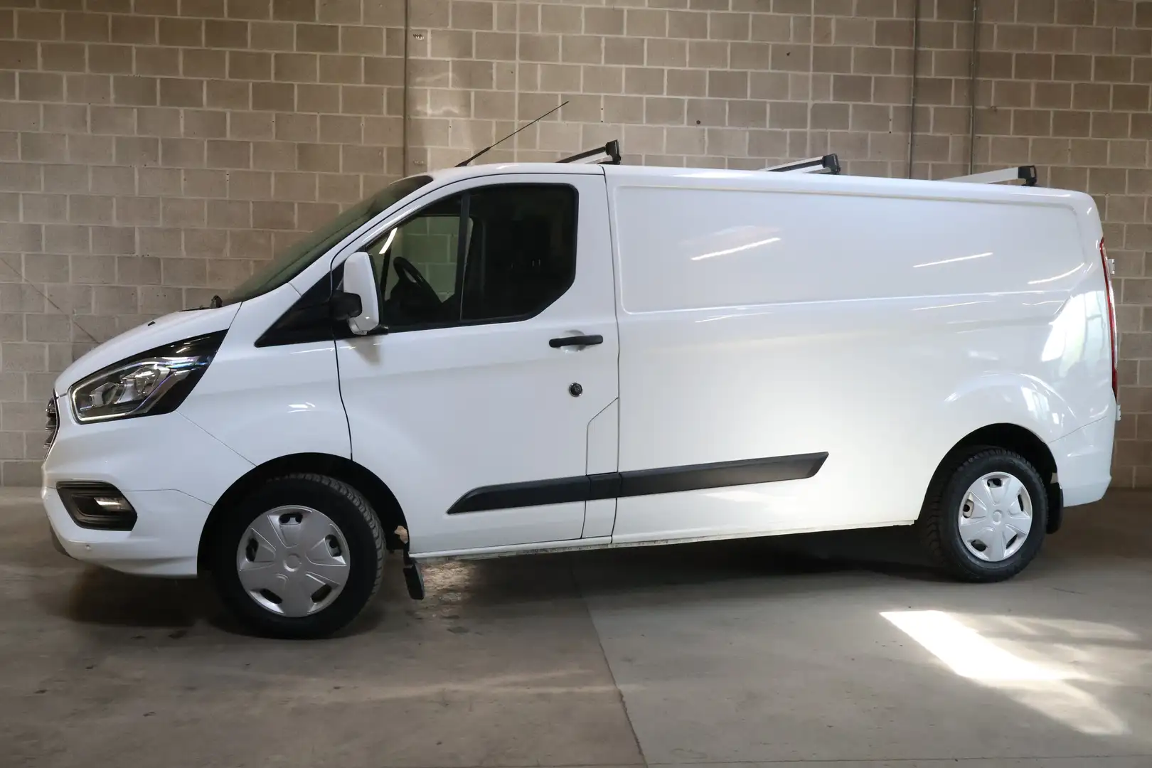 Ford Transit Custom L3 131 PK MT6| Airco| CC| Stoelverwarming| Carplay Wit - 2
