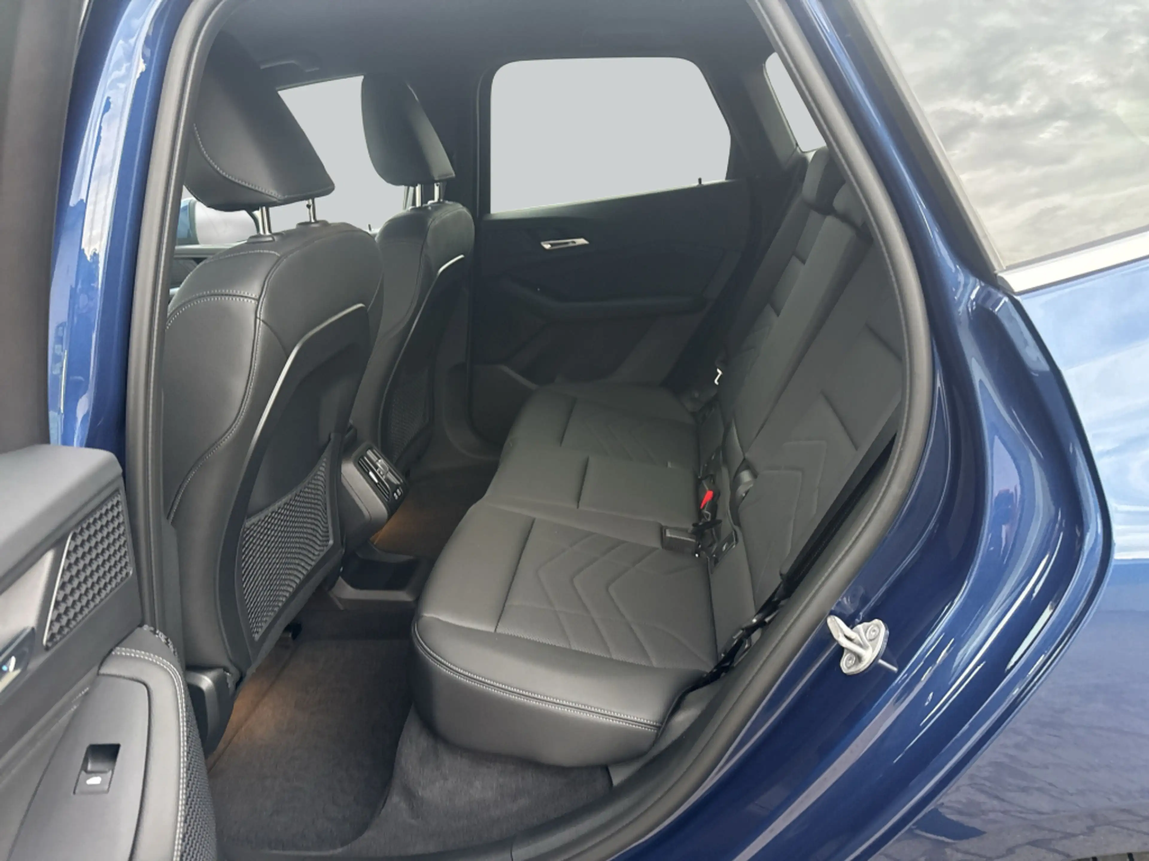 BMW 225 225e xDrive Active Tourer Aut. Luxury Line — photo 13