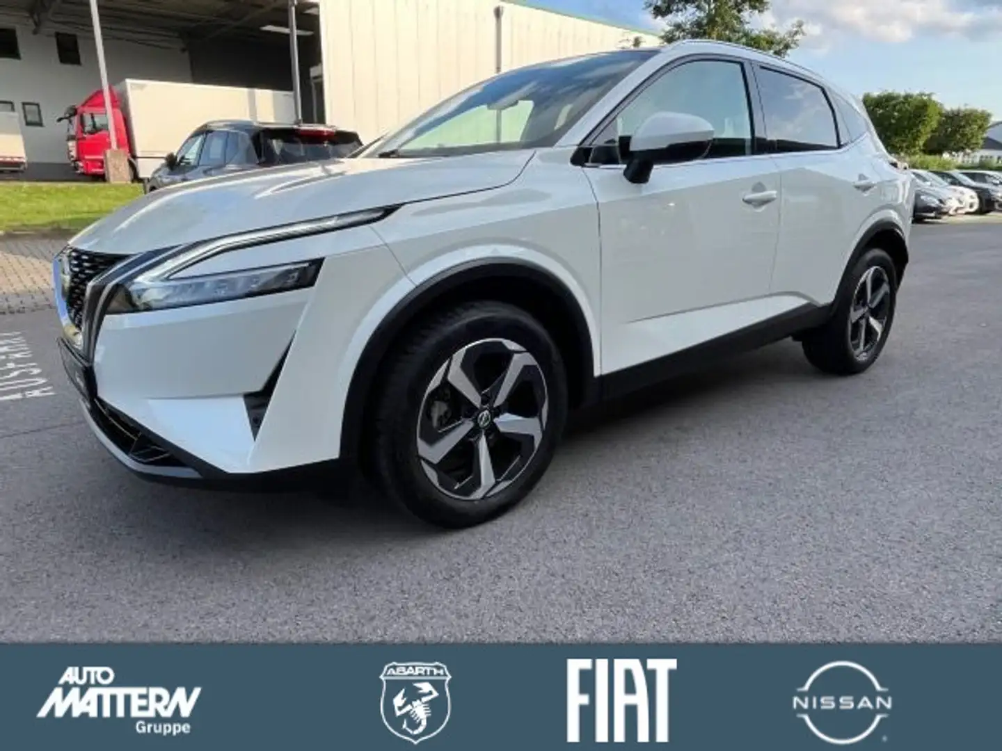 Nissan Qashqai 1.3 DIG-T Premier Limited Edition Wit - 1