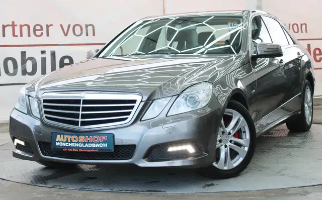 Mercedes-Benz E 220 CDI BE*Automatik*Insp.Neu*Avantgarde*LED*