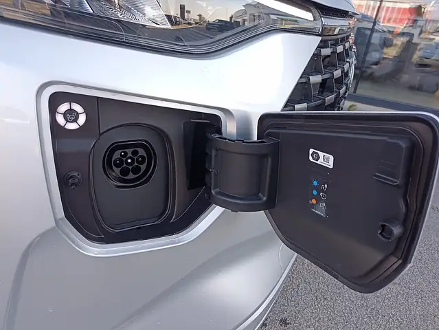 Ford Tourneo Custom Titanium L2H1 3,4t 233PS; netto €44.522,- Ansicht 15