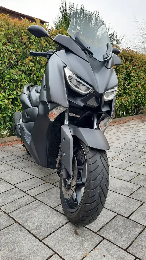 Yamaha X-Max 300 Iron Max ABS Noir - 1