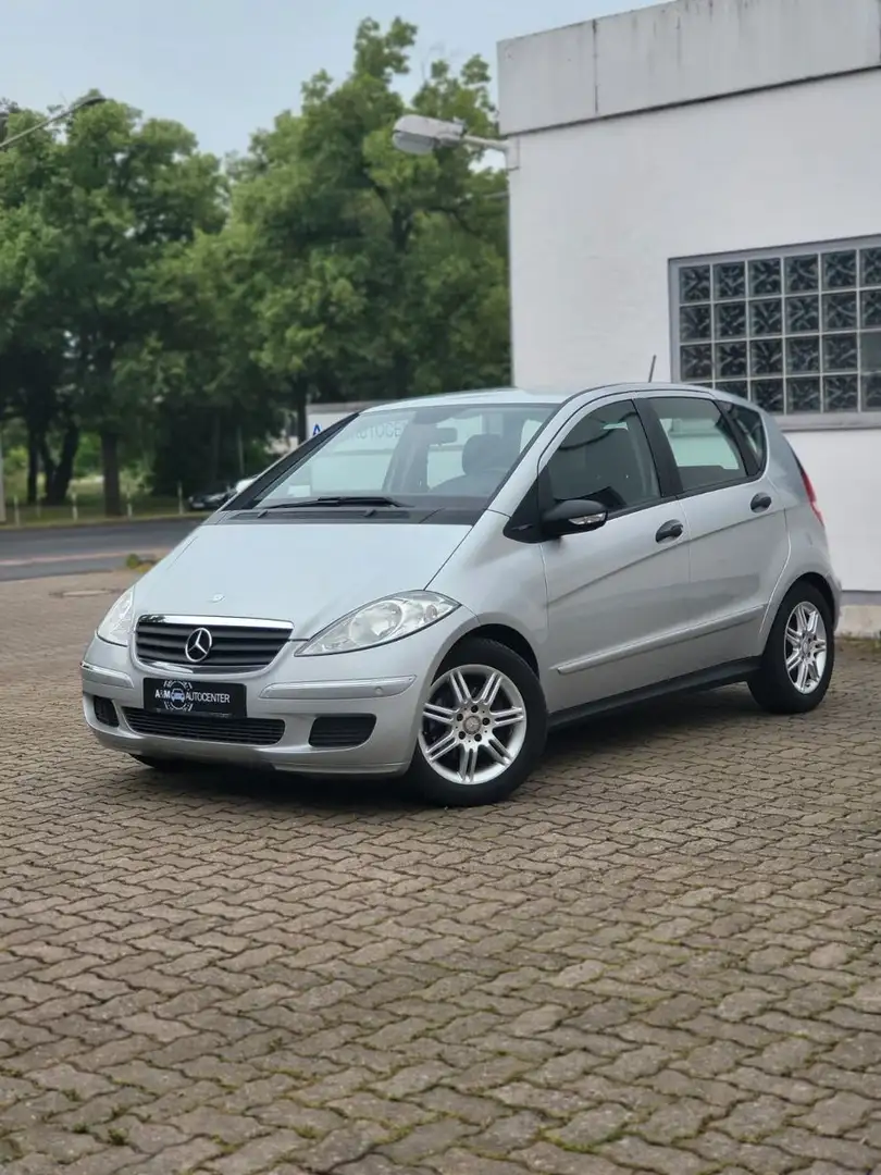 Mercedes-Benz A 150 A -Klasse A 150 Automatik Silber - 1