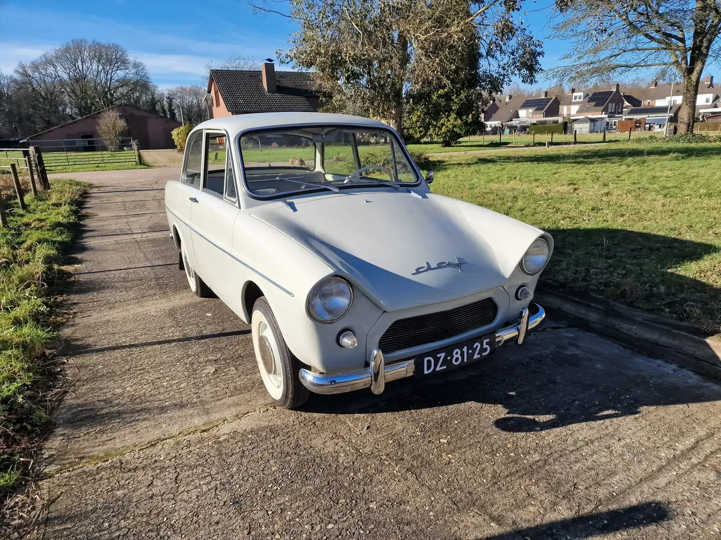 DAF 600 de luxe Alb - 1