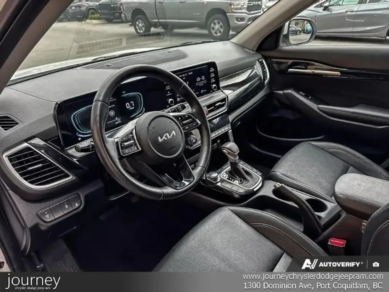Kia Seltos снимка Kia Seltos