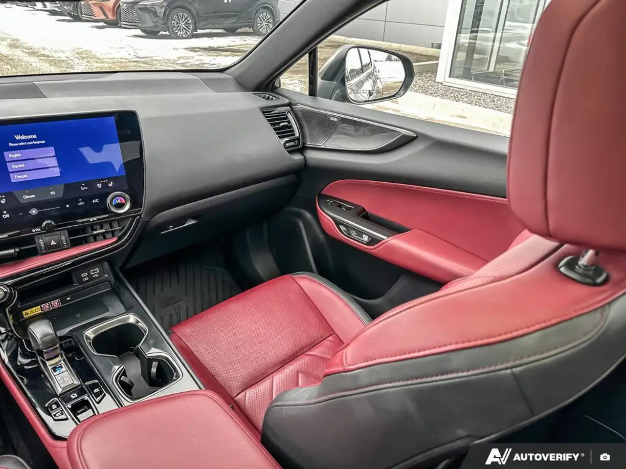 Lexus NX снимка Lexus NX