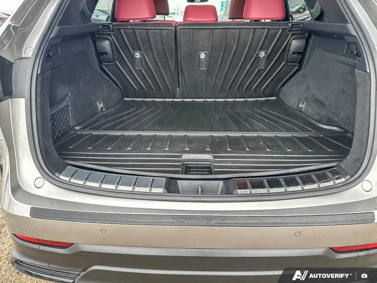 Lexus NX снимка Lexus NX