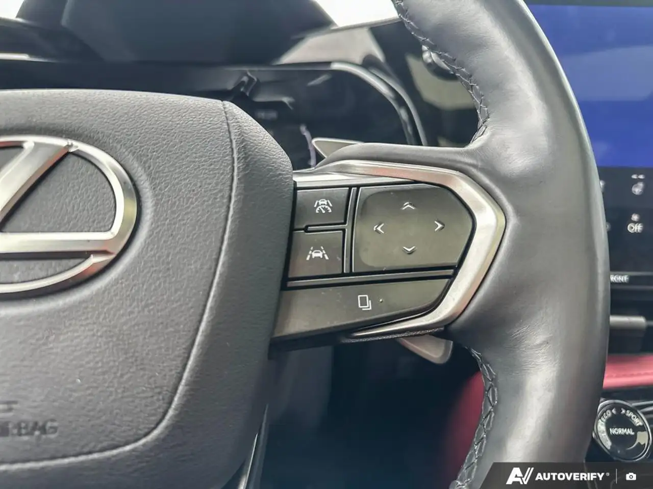 Lexus NX снимка Lexus NX