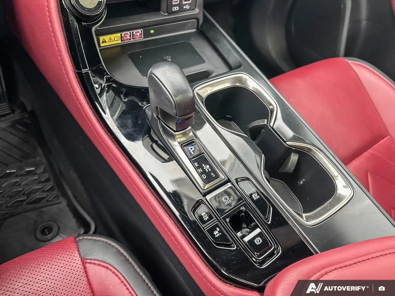 Lexus NX снимка Lexus NX