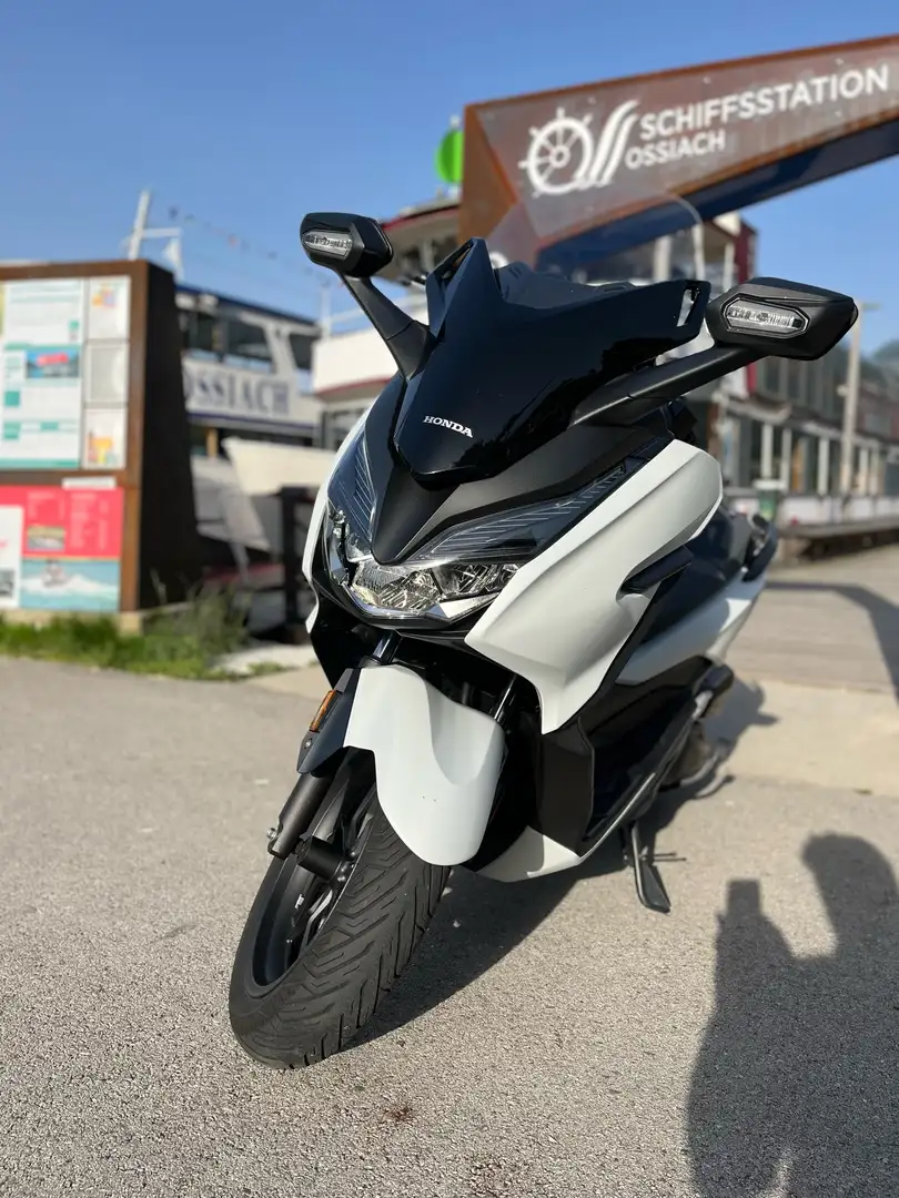 Honda Forza 125 Alb - 1